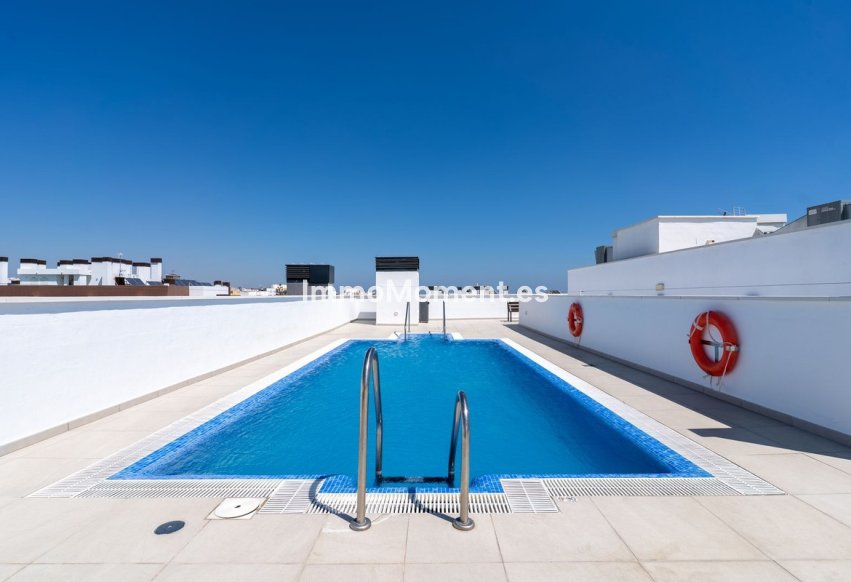 Wiederverkauf - Wohnung - Estepona  - Estepona Centro
