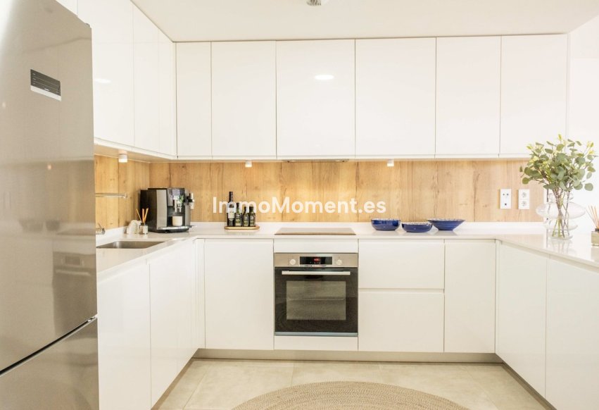 Wiederverkauf - Wohnung - Estepona  - Estepona Centro