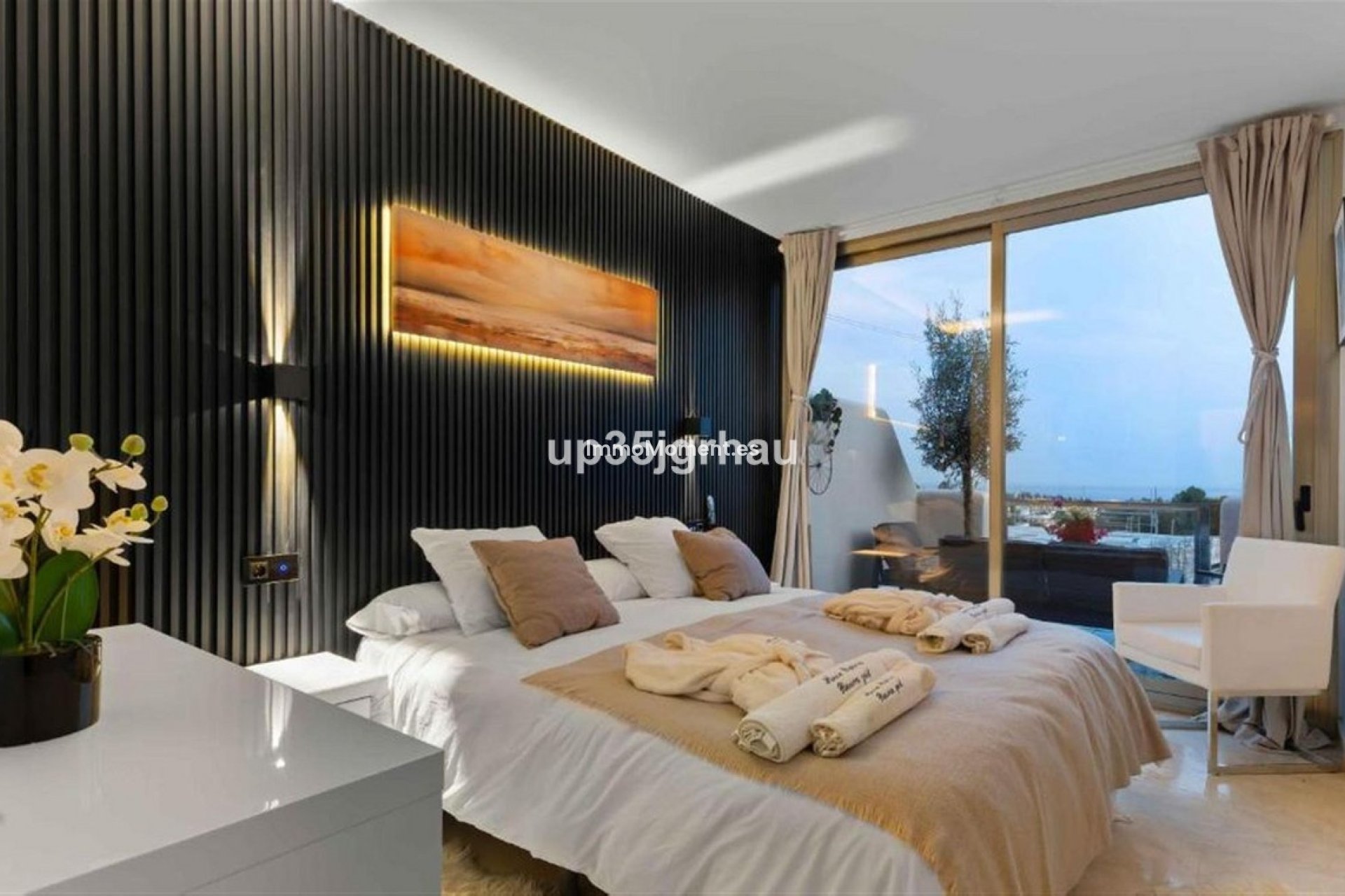 Wiederverkauf - Wohnung - Estepona  - Estepona Centro