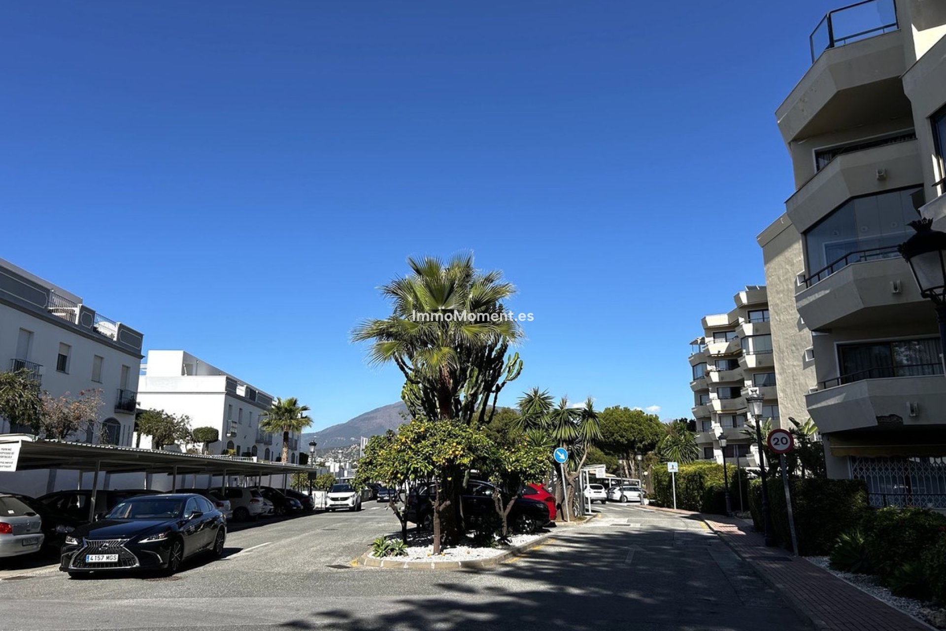 Wiederverkauf - Wohnung - Estepona  - Estepona Centro