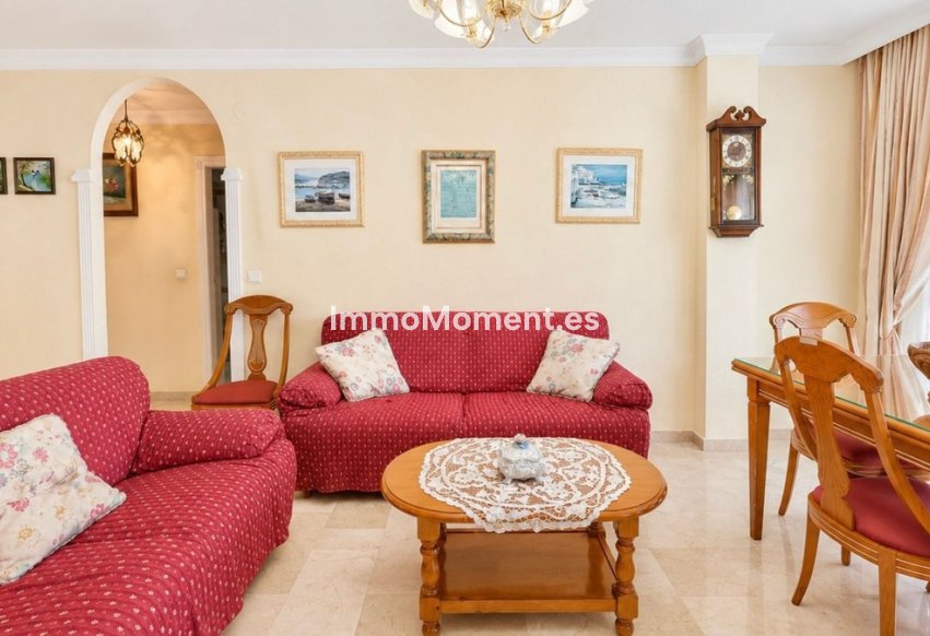 Wiederverkauf - Wohnung - Estepona  - Estepona Centro
