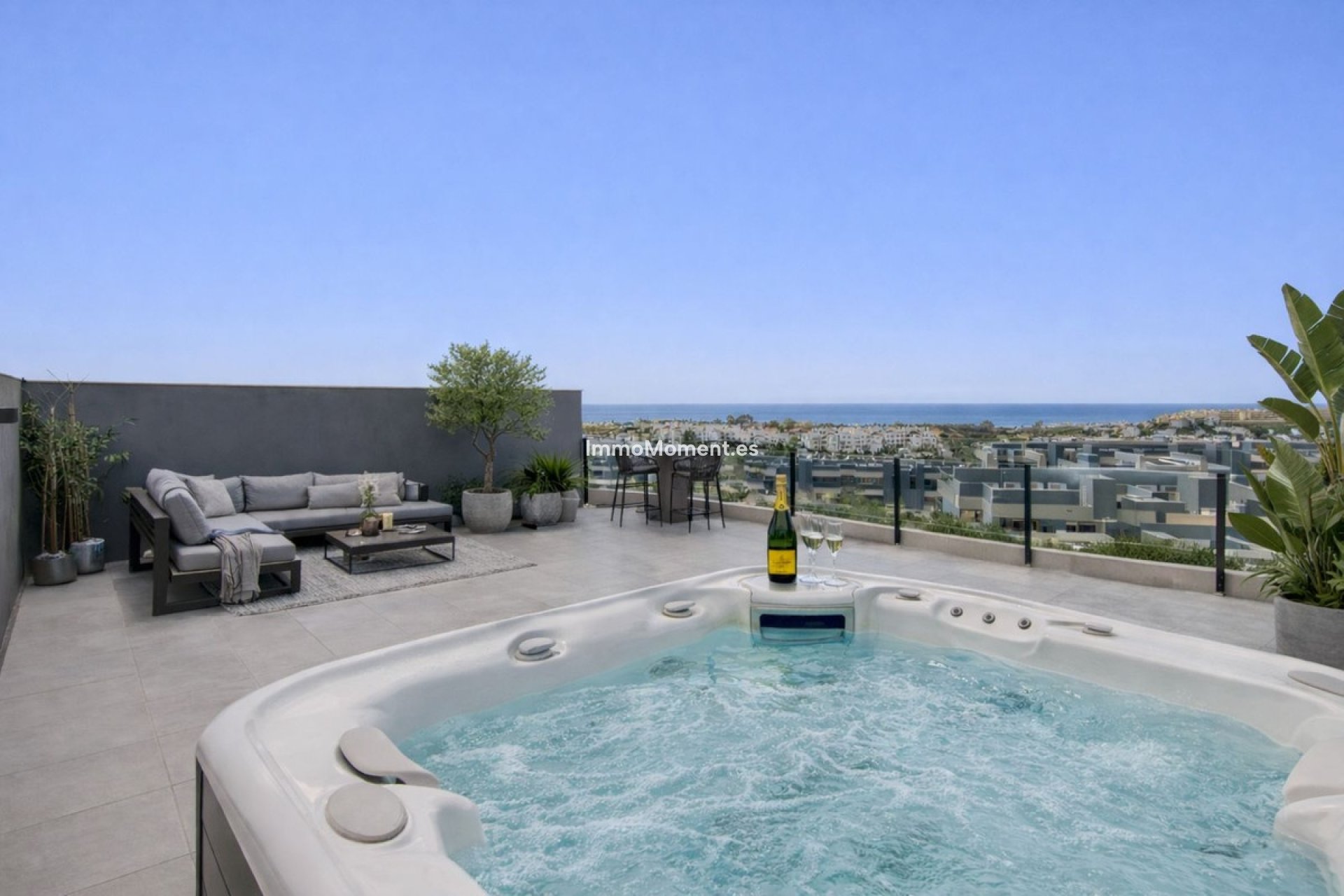 Wiederverkauf - Wohnung - Estepona  - Estepona Centro