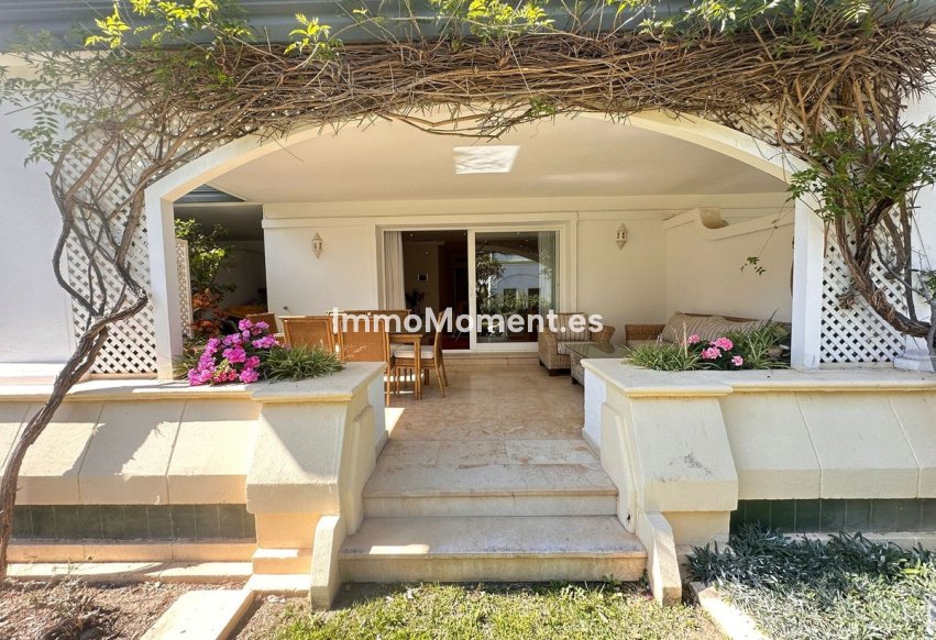 Wiederverkauf - Wohnung - Estepona  - Estepona Centro