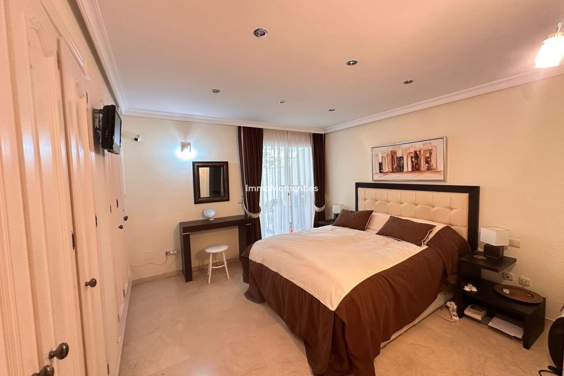 Wiederverkauf - Wohnung - Estepona  - Estepona Centro