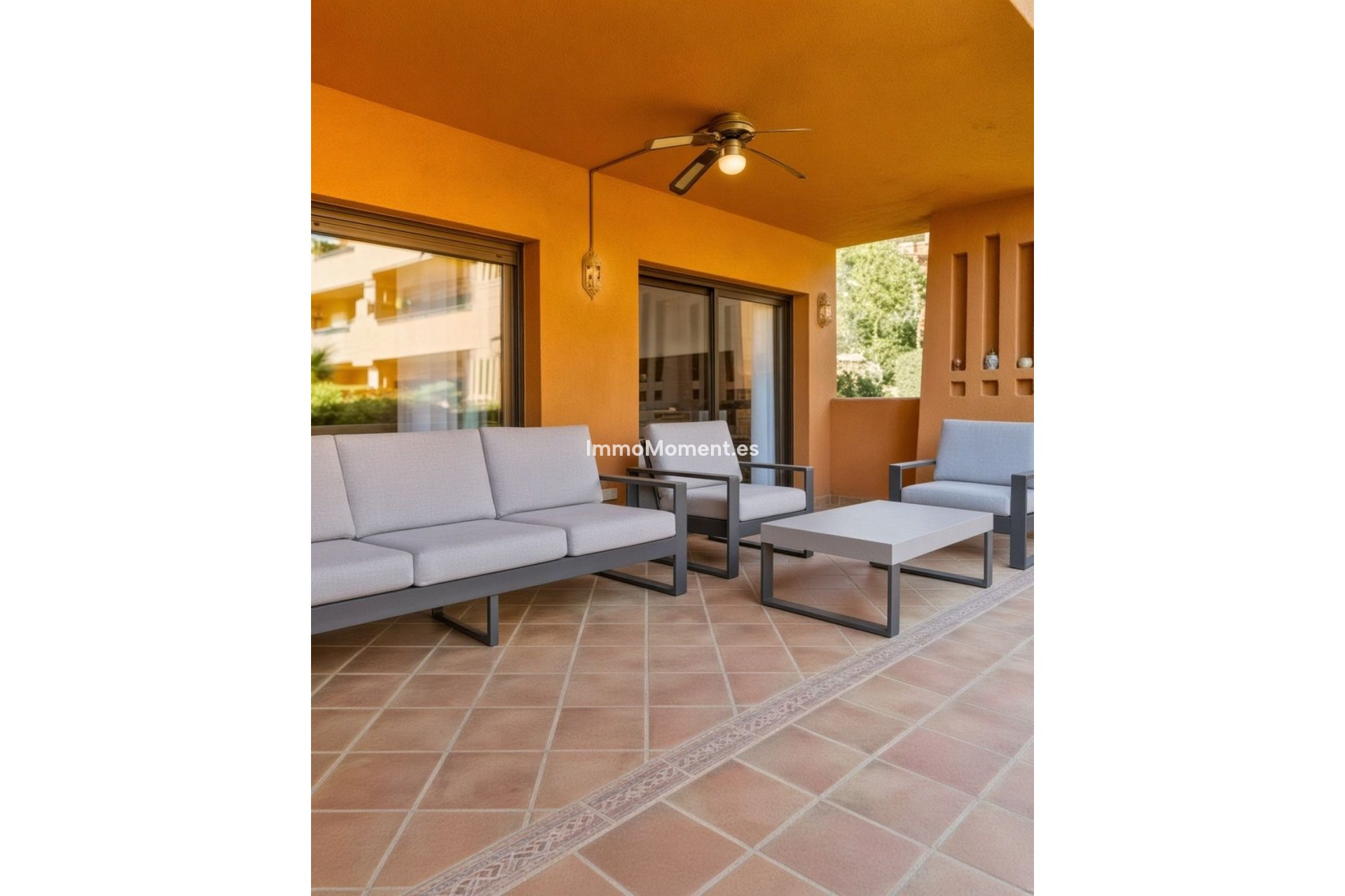Wiederverkauf - Wohnung - Estepona  - Estepona Centro