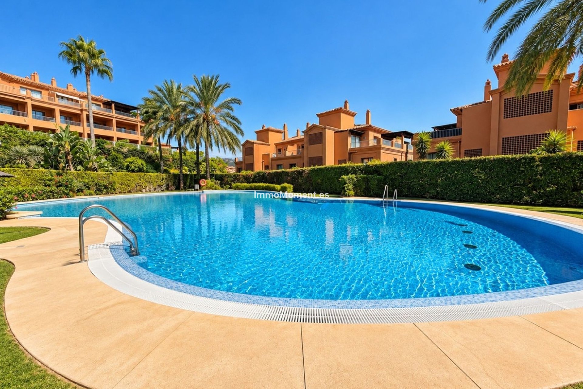 Wiederverkauf - Wohnung - Estepona  - Estepona Centro