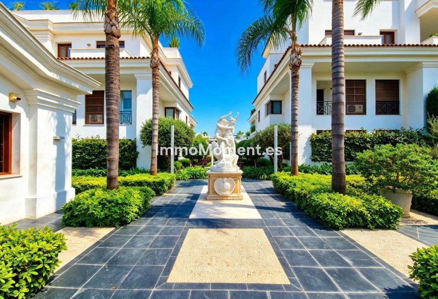 Wiederverkauf - Wohnung - Estepona  - Estepona Centro