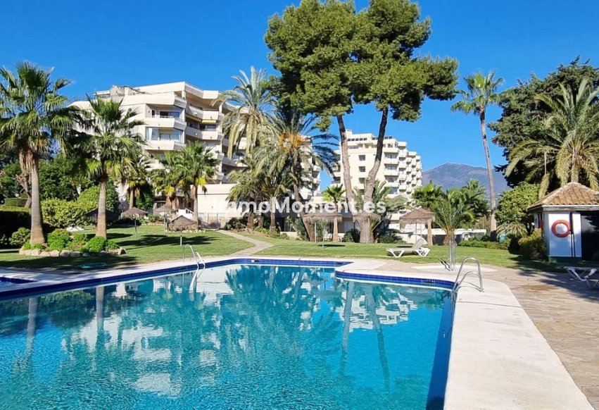 Wiederverkauf - Wohnung - Estepona  - Estepona Centro