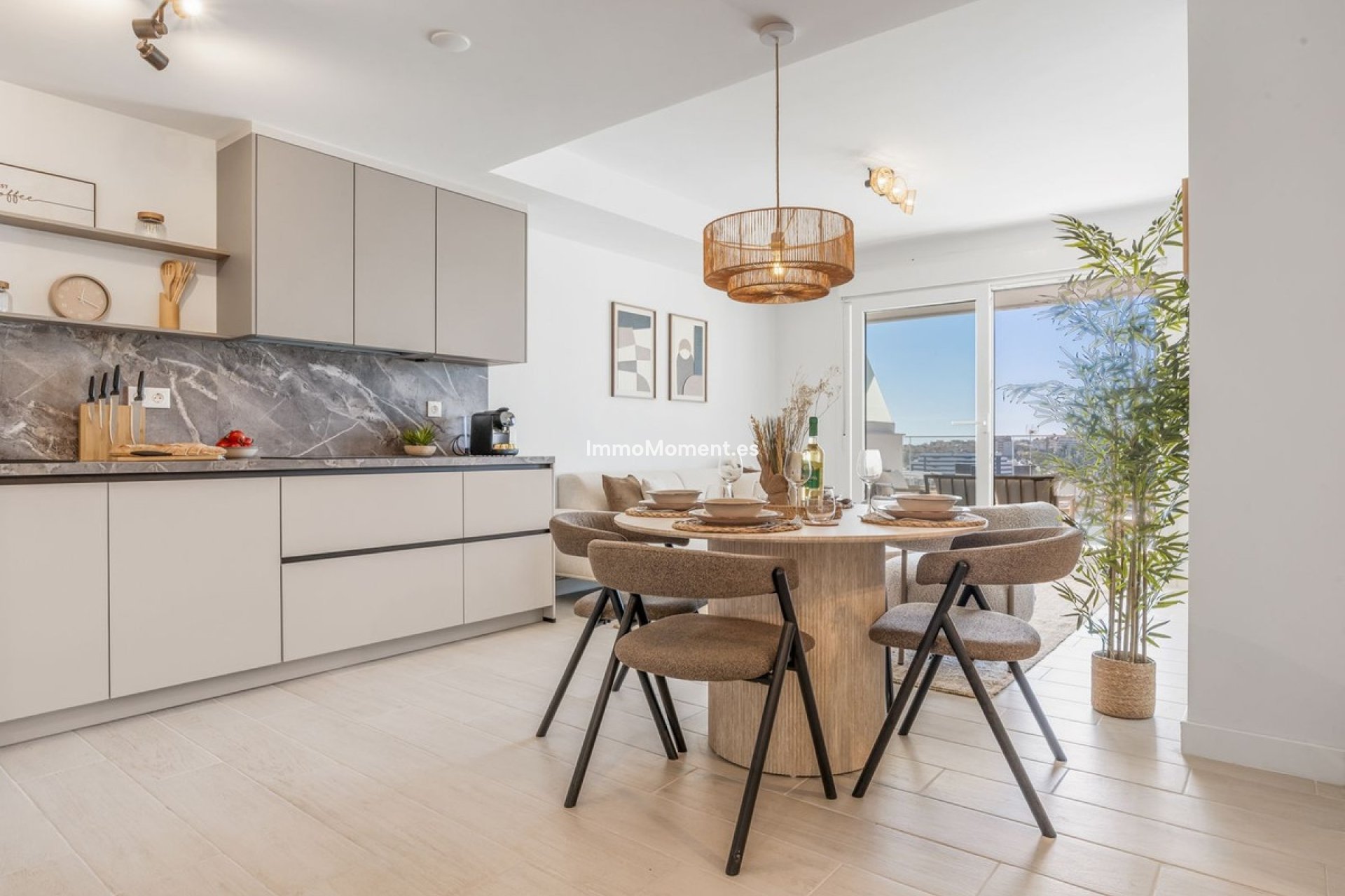 Wiederverkauf - Wohnung - Estepona  - Estepona Centro