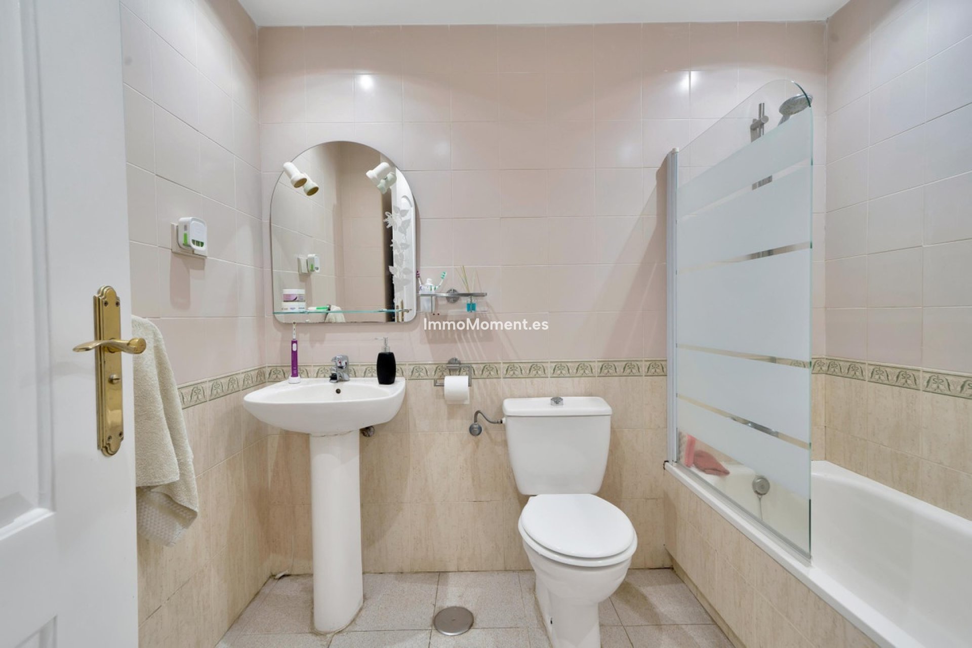Wiederverkauf - Wohnung - Estepona  - Estepona Centro