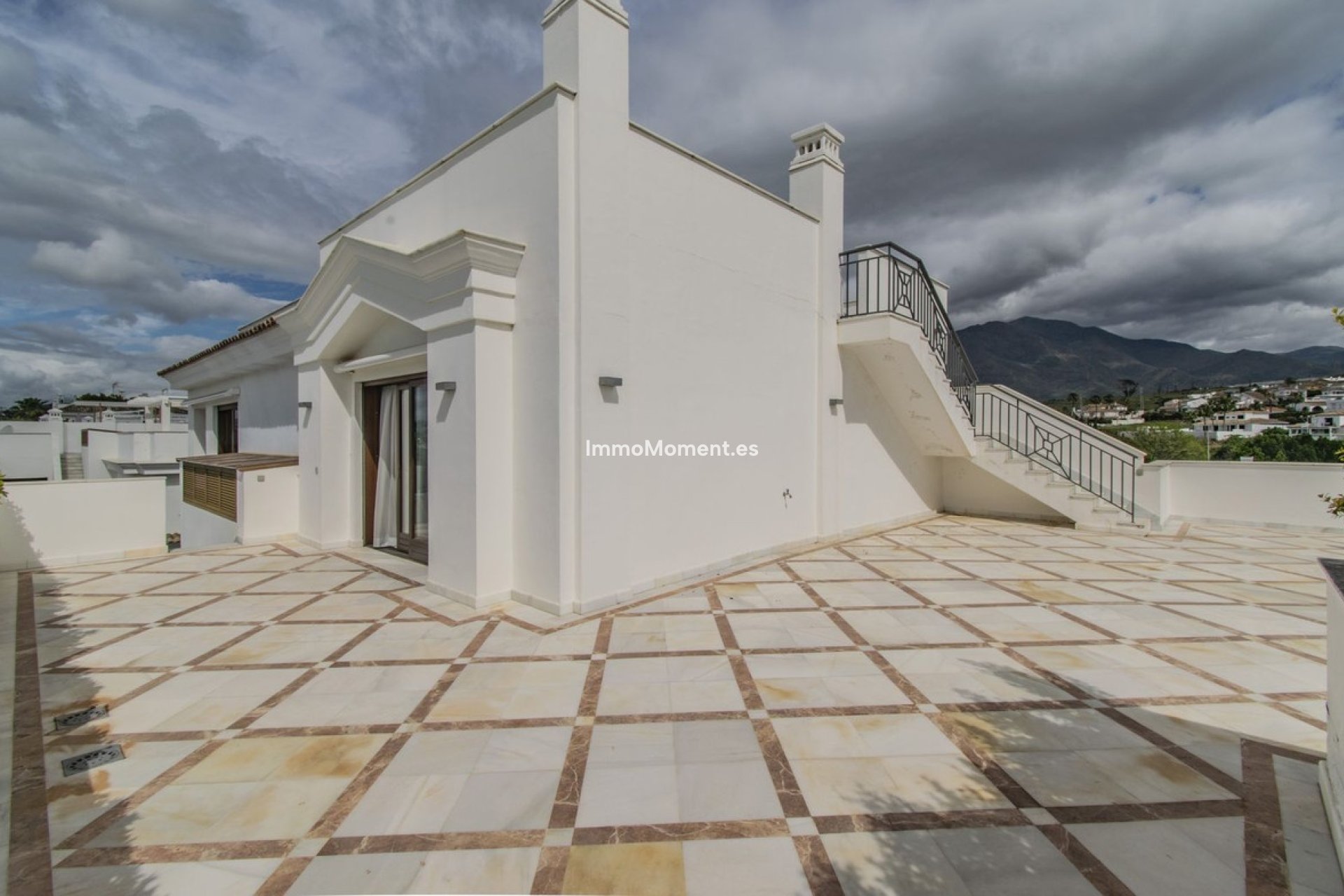 Wiederverkauf - Wohnung - Estepona  - Estepona Centro