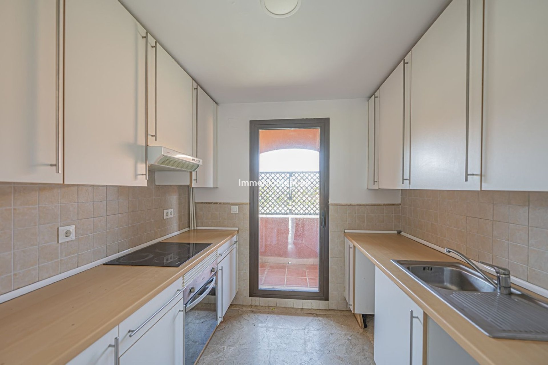 Wiederverkauf - Wohnung - Estepona  - Estepona Centro