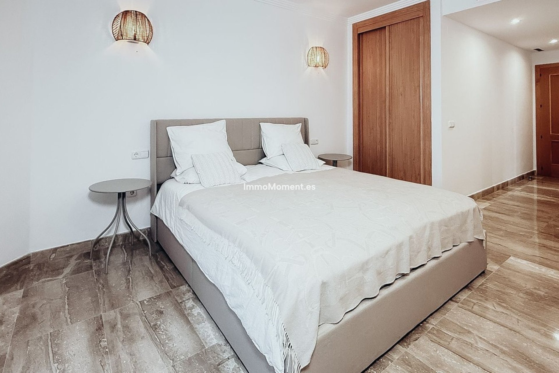 Wiederverkauf - Wohnung - Estepona  - Estepona Centro