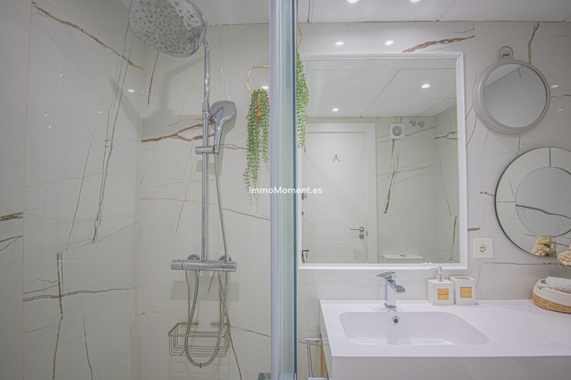 Wiederverkauf - Wohnung - Estepona  - Estepona Centro