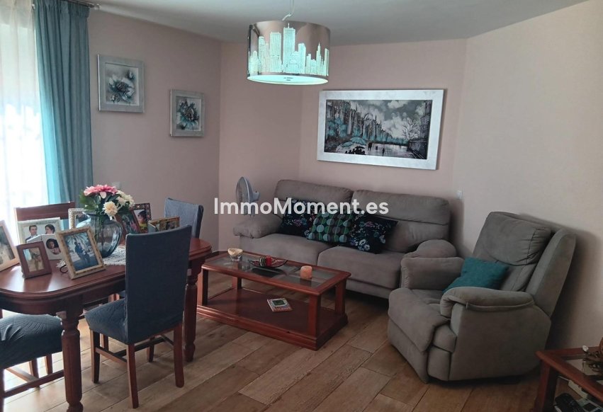 Wiederverkauf - Wohnung - Estepona  - Estepona Centro