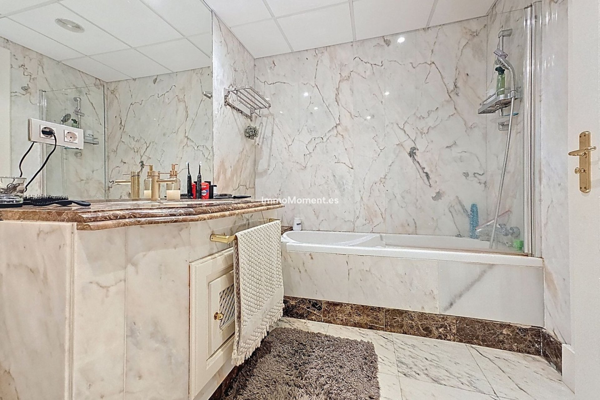 Wiederverkauf - Wohnung - Estepona  - Estepona Centro