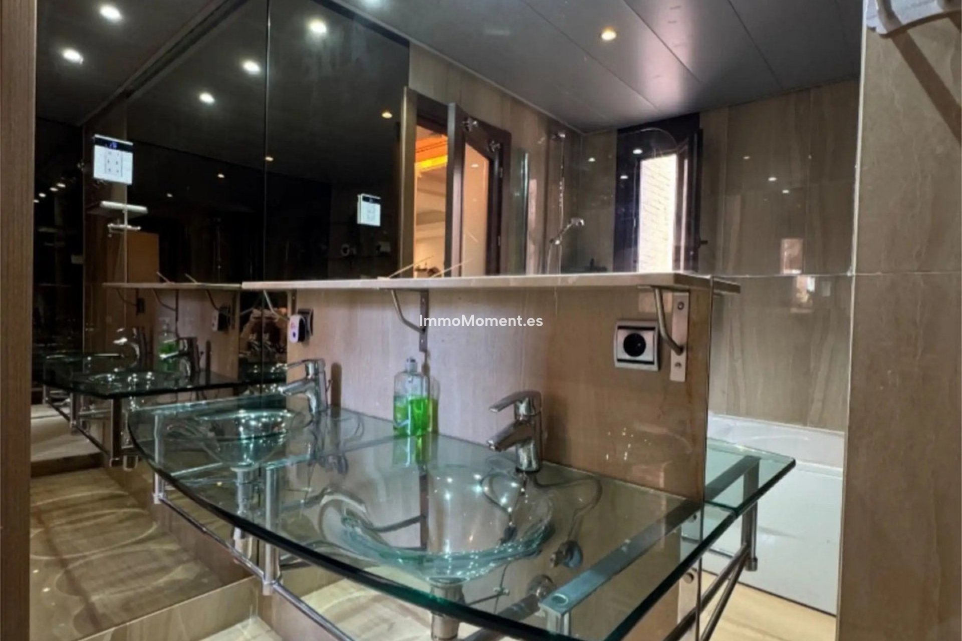 Wiederverkauf - Wohnung - Estepona  - Estepona Centro