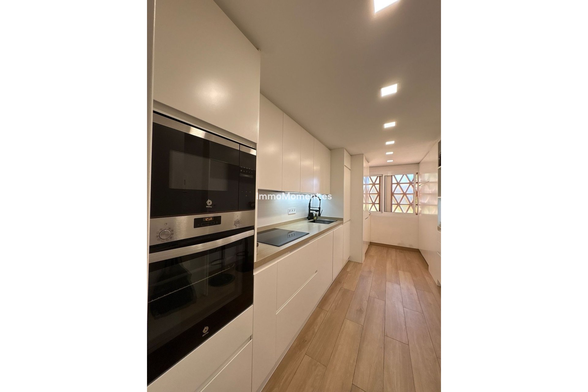 Wiederverkauf - Wohnung - Estepona  - Estepona Centro