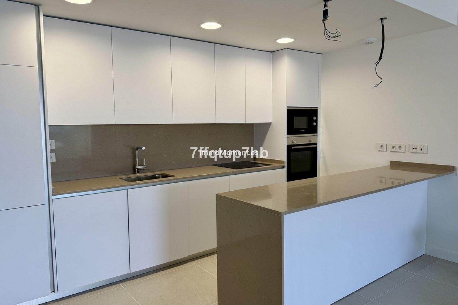 Wiederverkauf - Wohnung - Estepona  - Estepona Centro