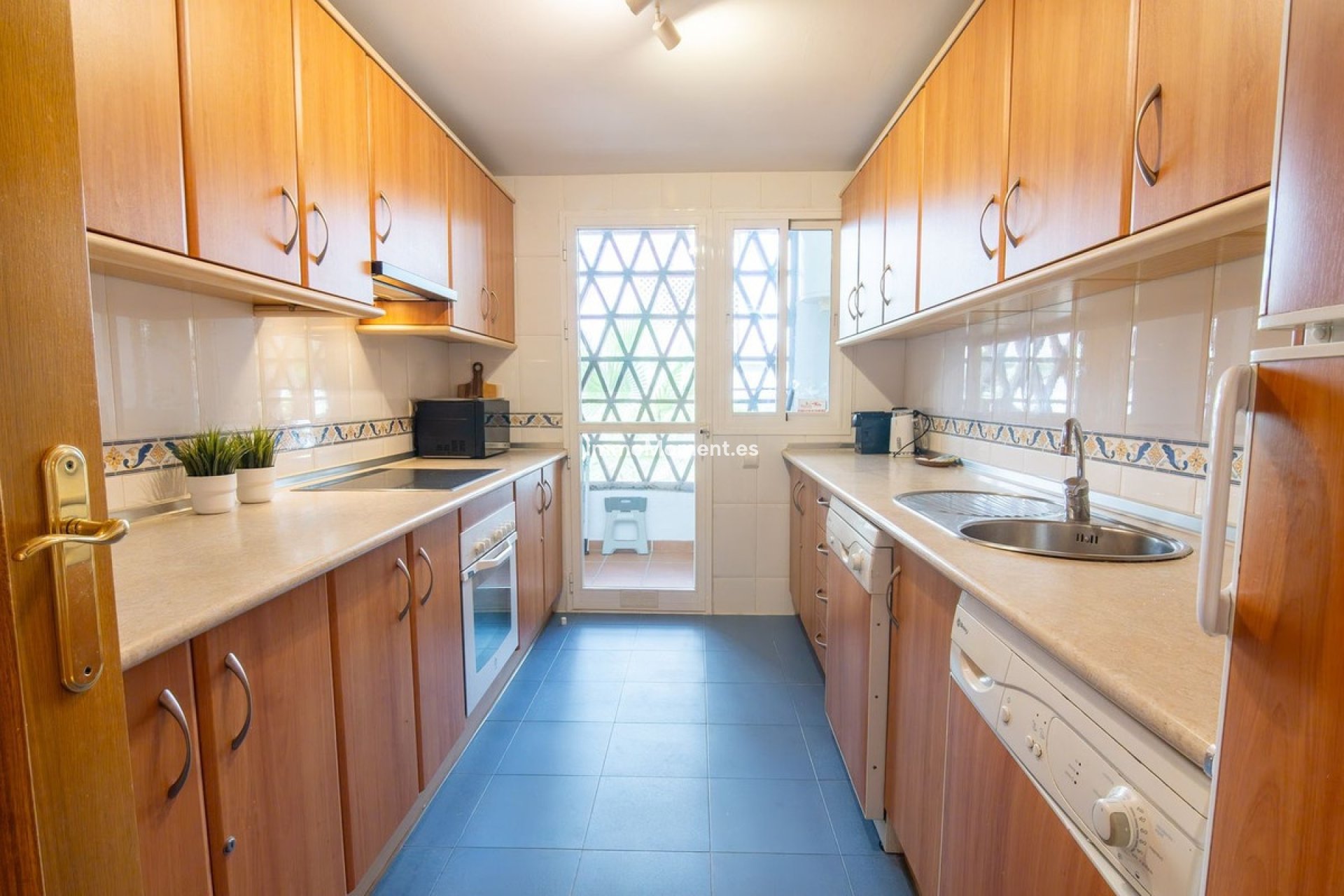 Wiederverkauf - Wohnung - Estepona  - Estepona Centro