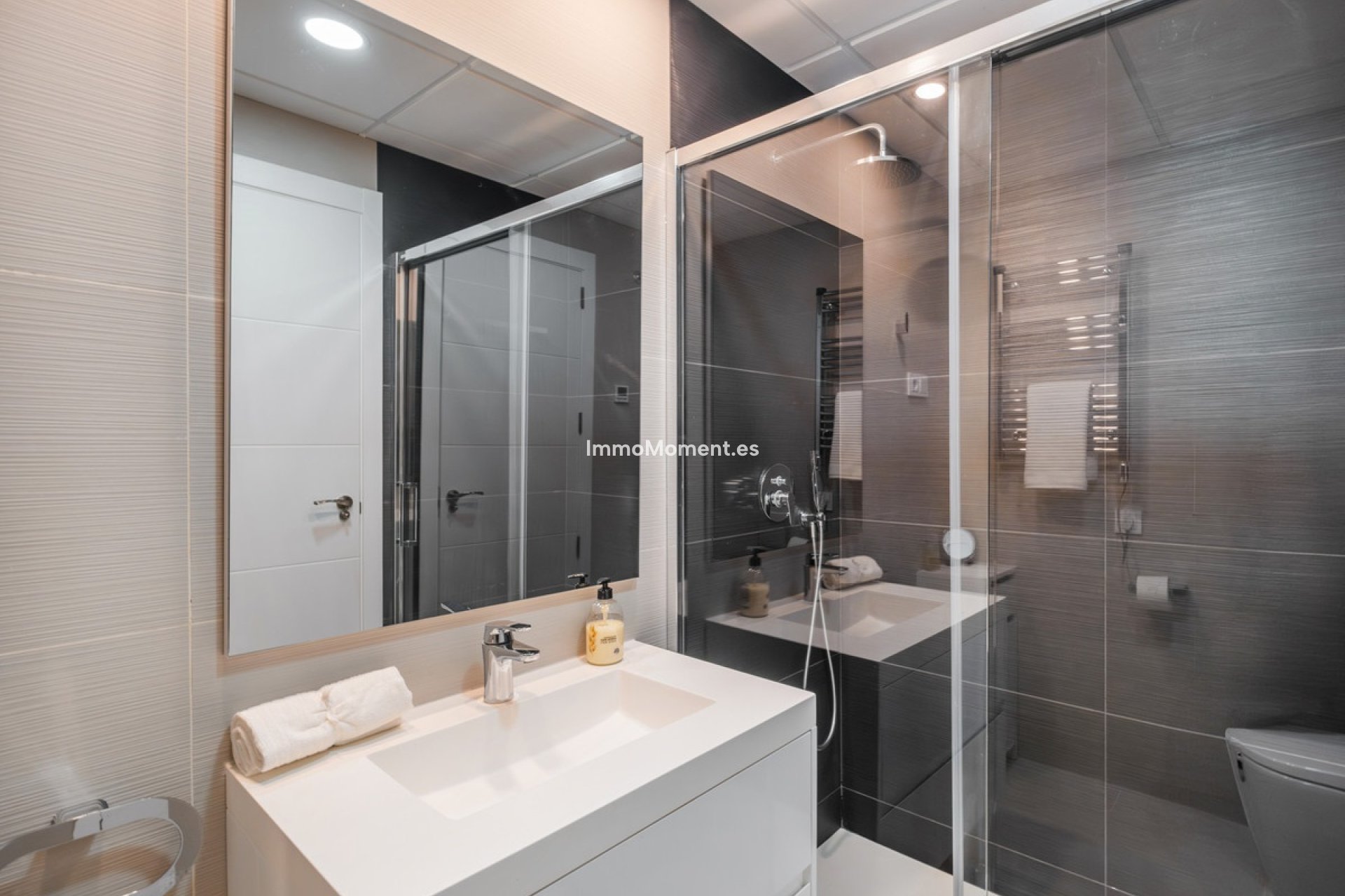 Wiederverkauf - Wohnung - Estepona  - Estepona Centro