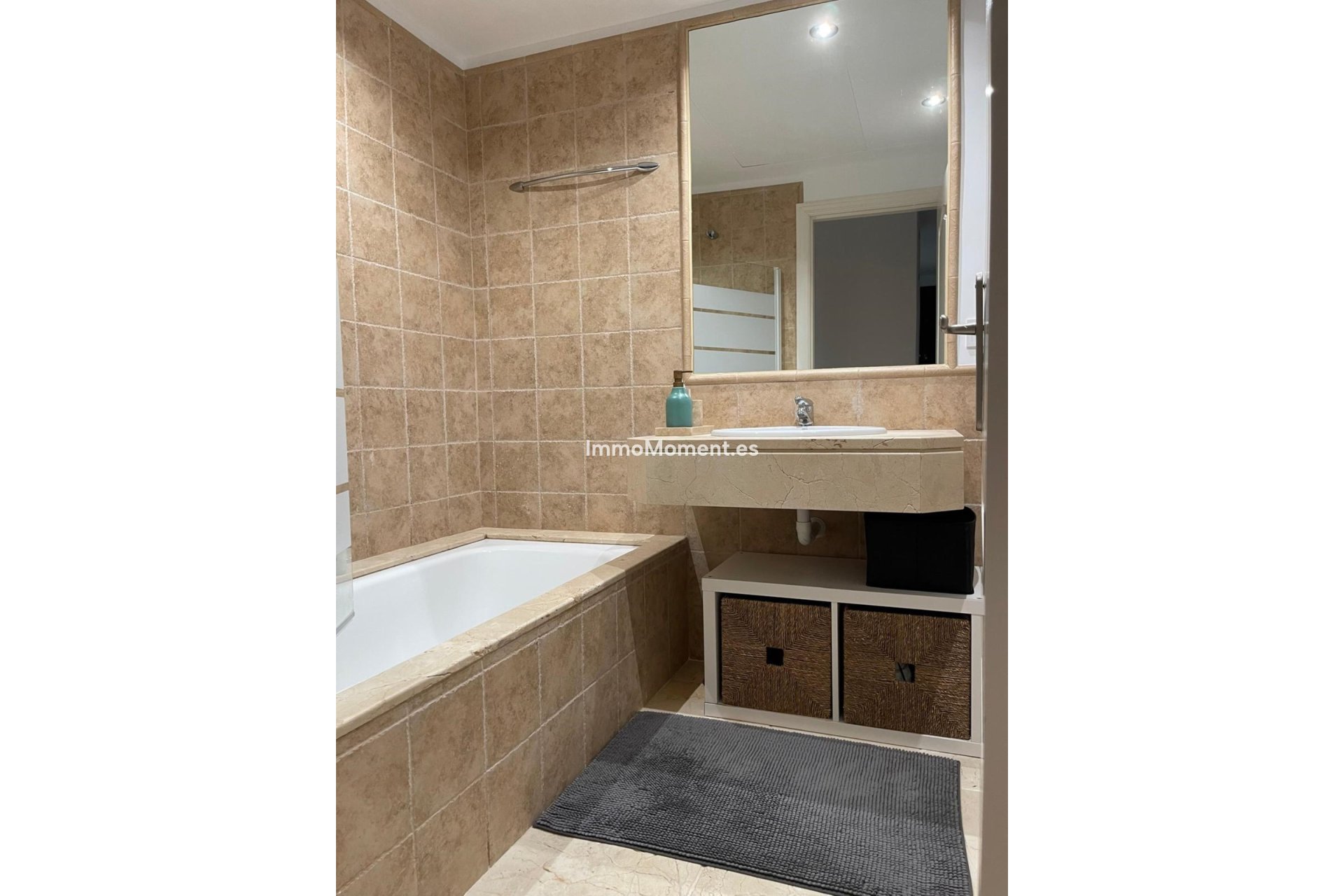 Wiederverkauf - Wohnung - Estepona  - Estepona Centro