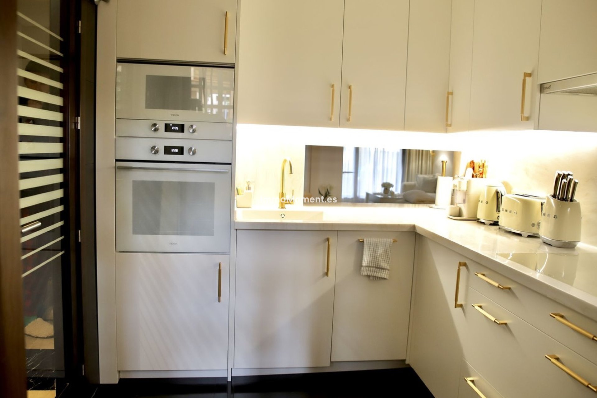 Wiederverkauf - Wohnung - Estepona  - Estepona Centro