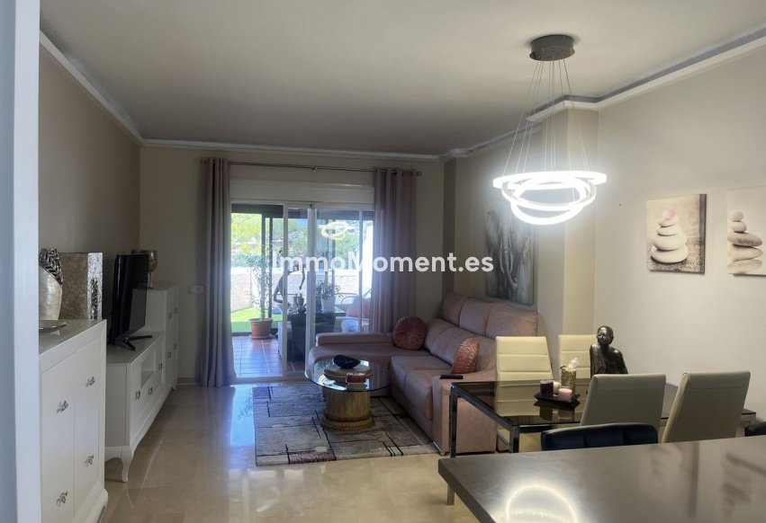 Wiederverkauf - Wohnung - Estepona  - Estepona Centro