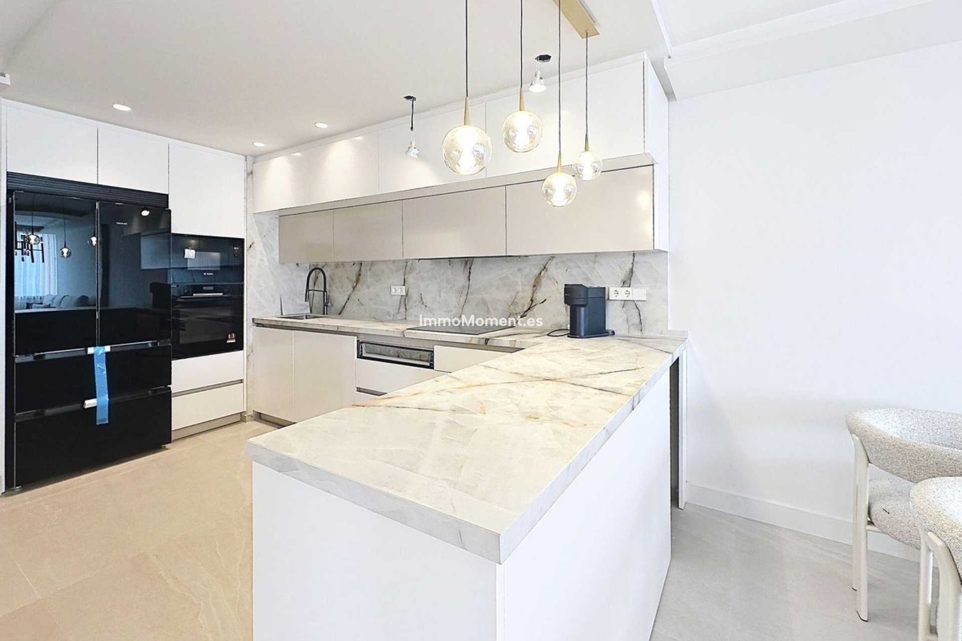 Wiederverkauf - Wohnung - Estepona  - Estepona Centro