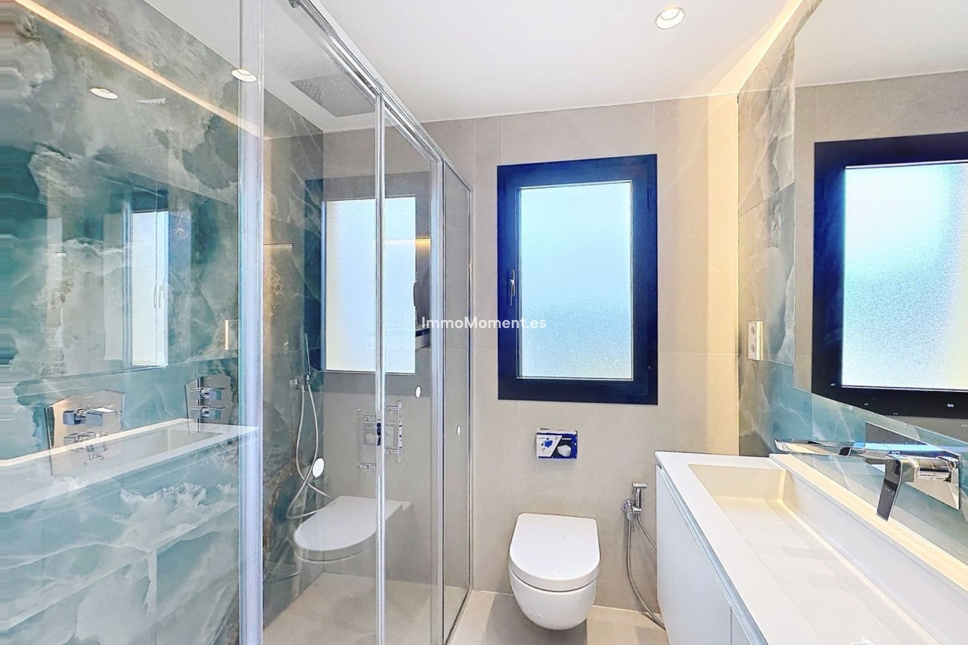 Wiederverkauf - Wohnung - Estepona  - Estepona Centro