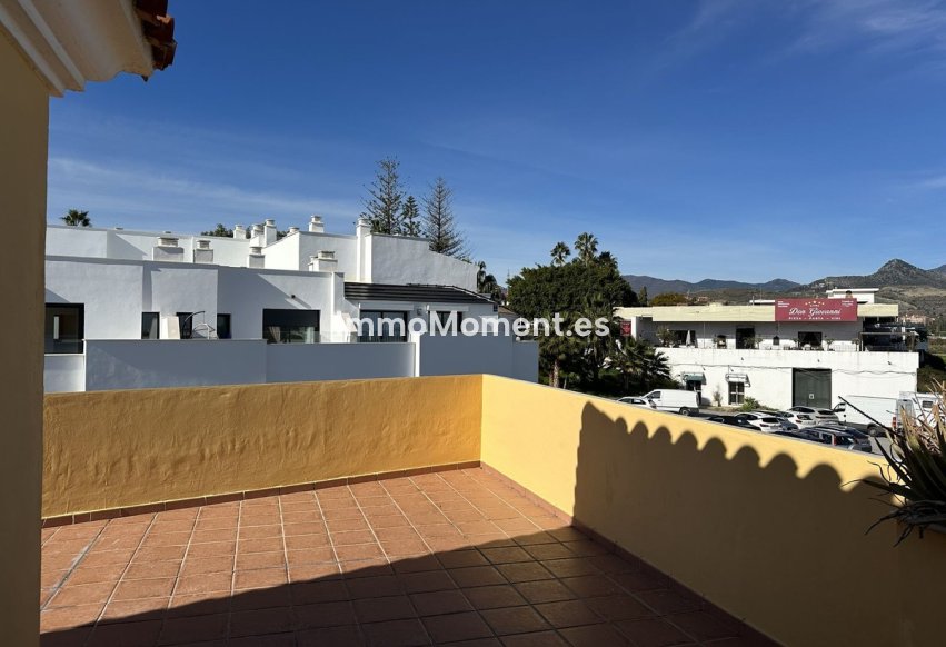 Wiederverkauf - Wohnung - Estepona  - Estepona Centro