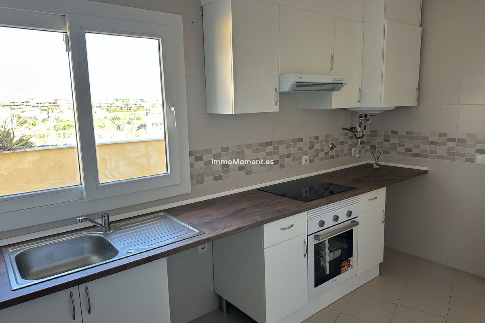 Wiederverkauf - Wohnung - Estepona  - Estepona Centro