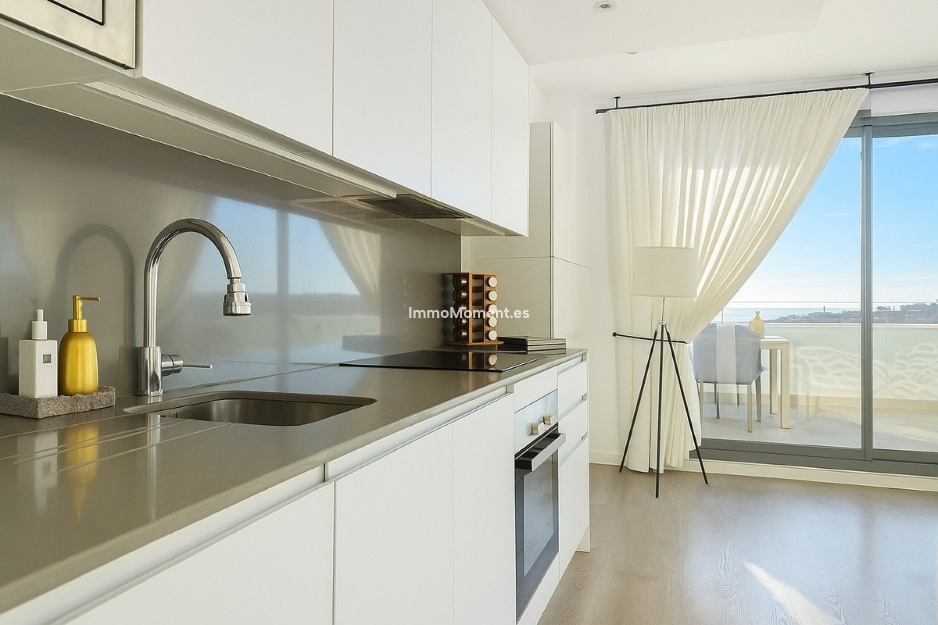 Wiederverkauf - Wohnung - Estepona  - Estepona Centro