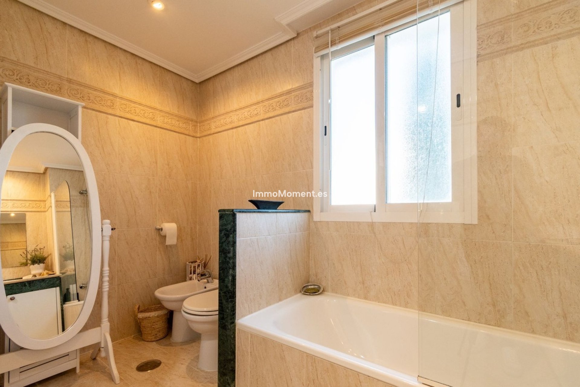 Wiederverkauf - Wohnung - Estepona  - Estepona Centro