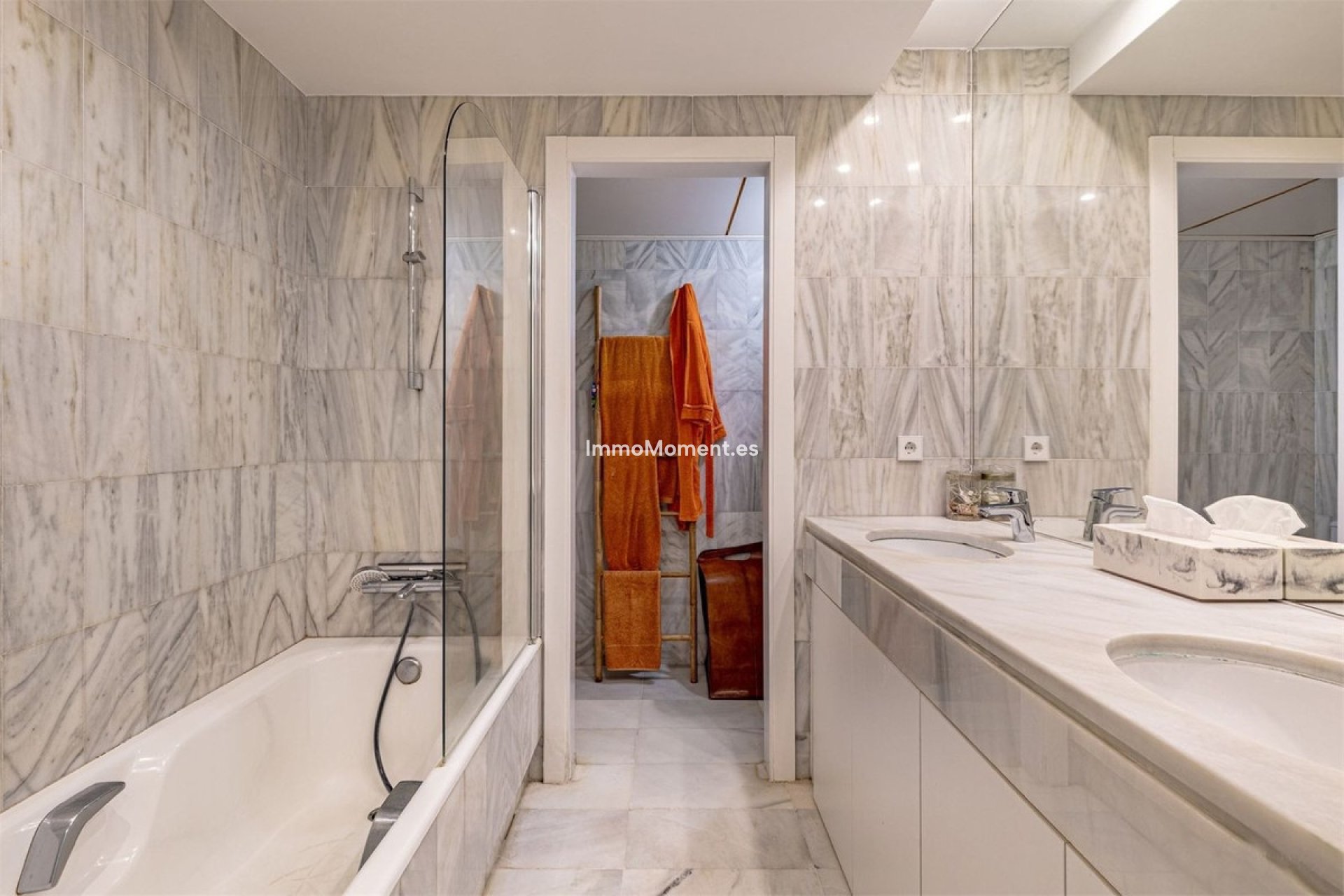 Wiederverkauf - Wohnung - Estepona  - Estepona Centro