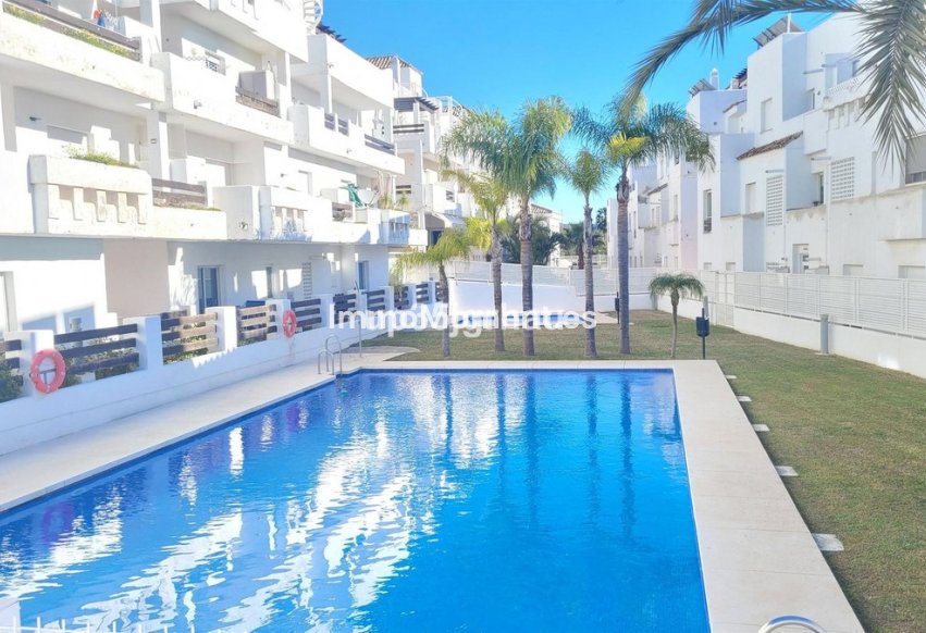 Wiederverkauf - Wohnung - Estepona  - Estepona Centro