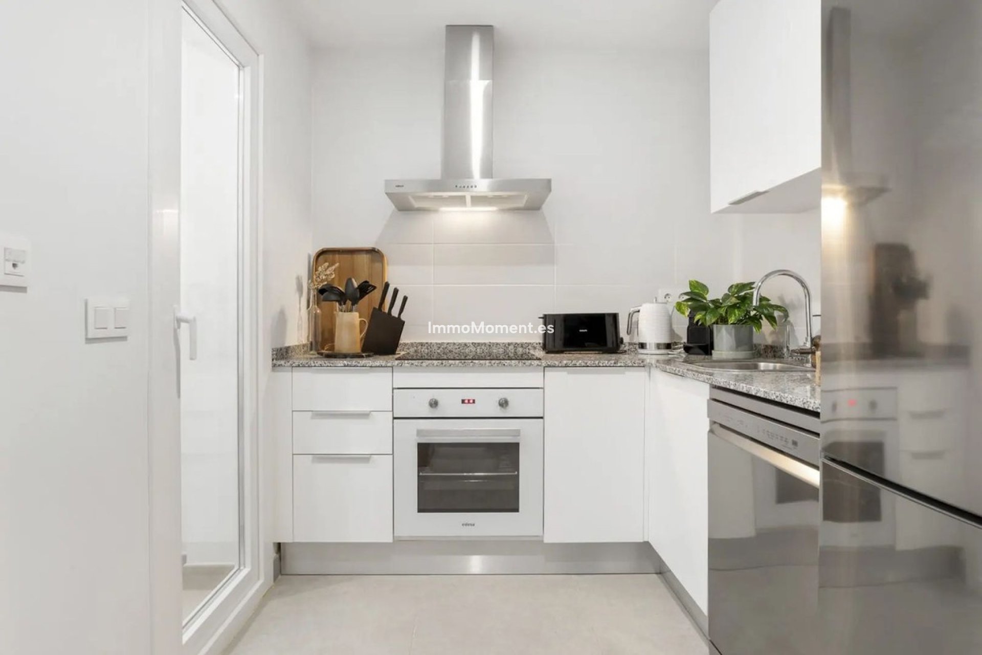 Wiederverkauf - Wohnung - Estepona  - Estepona Centro