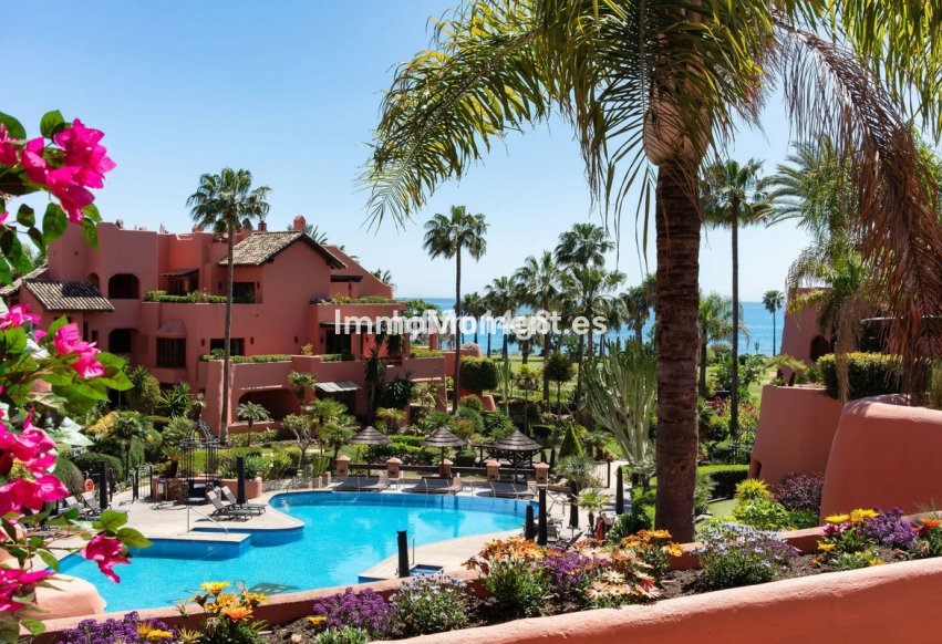 Wiederverkauf - Wohnung - Estepona  - Estepona Centro