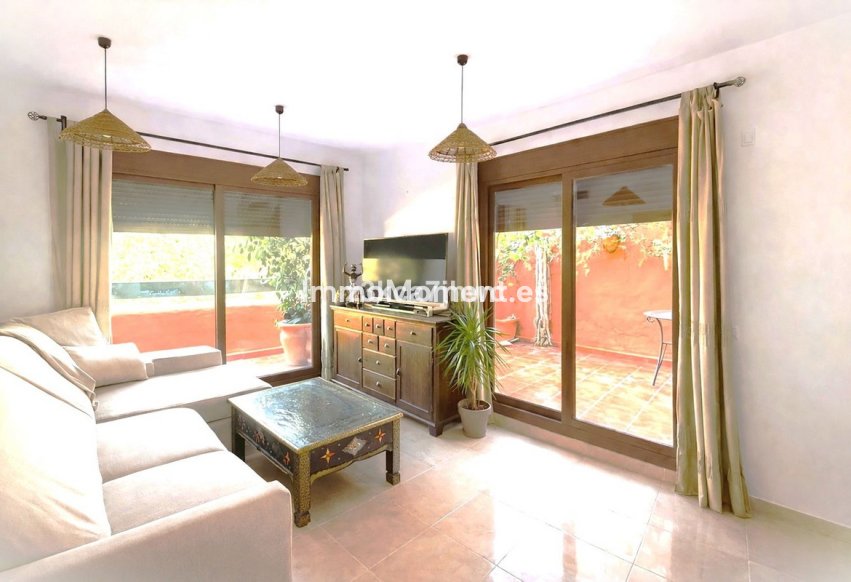 Wiederverkauf - Wohnung - Estepona  - Estepona Centro