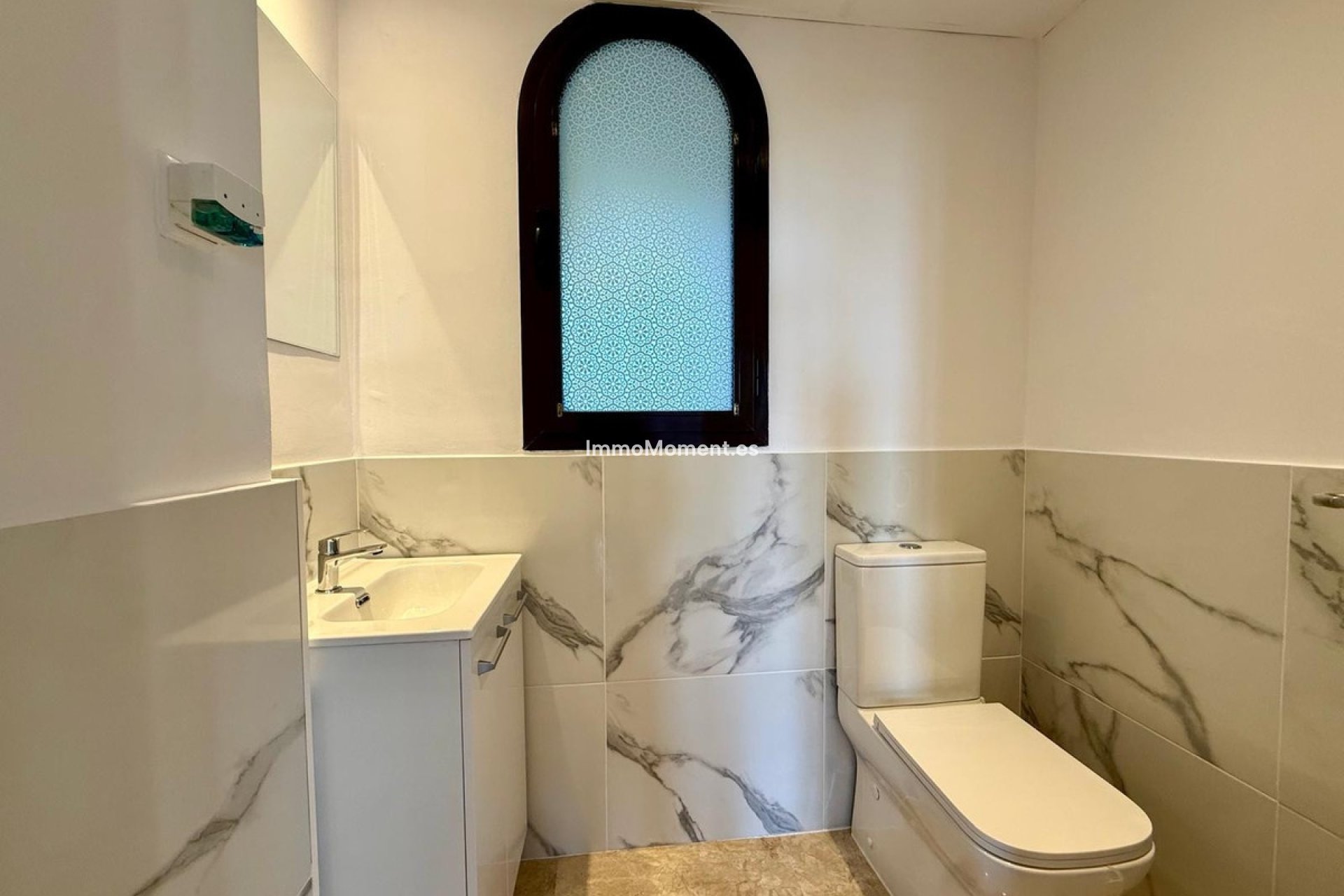 Wiederverkauf - Wohnung - Estepona  - Estepona Centro