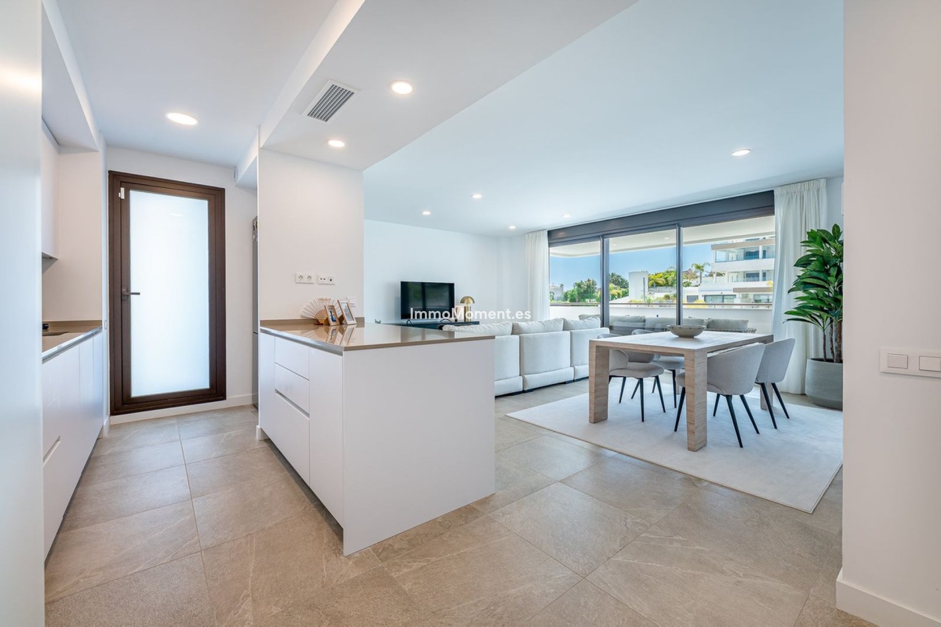 Wiederverkauf - Wohnung - Estepona  - Estepona Centro