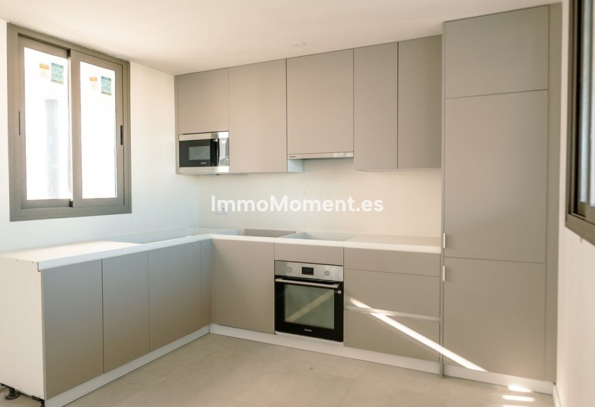 Wiederverkauf - Wohnung - Estepona  - Estepona Centro