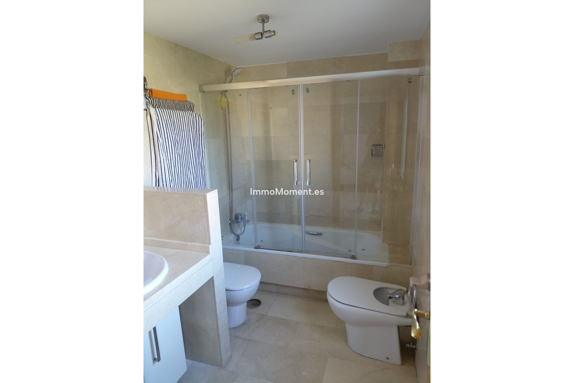Wiederverkauf - Wohnung - Estepona  - Estepona Centro