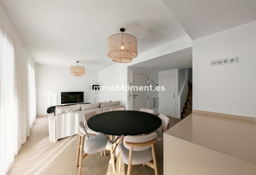 Wiederverkauf - Wohnung - Estepona  - Estepona Centro
