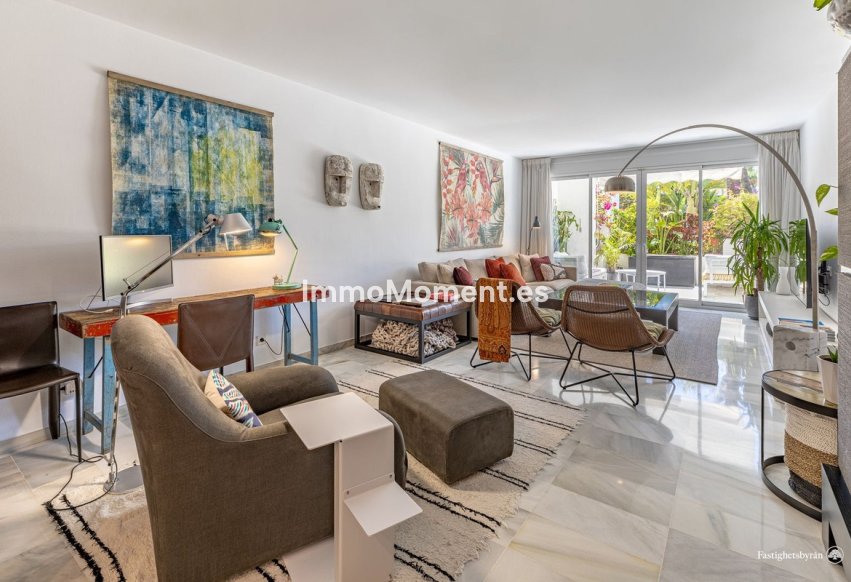 Wiederverkauf - Wohnung - Estepona  - Estepona Centro