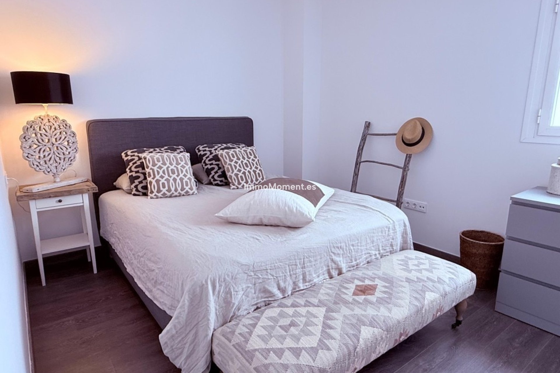 Wiederverkauf - Wohnung - Estepona  - Estepona Centro