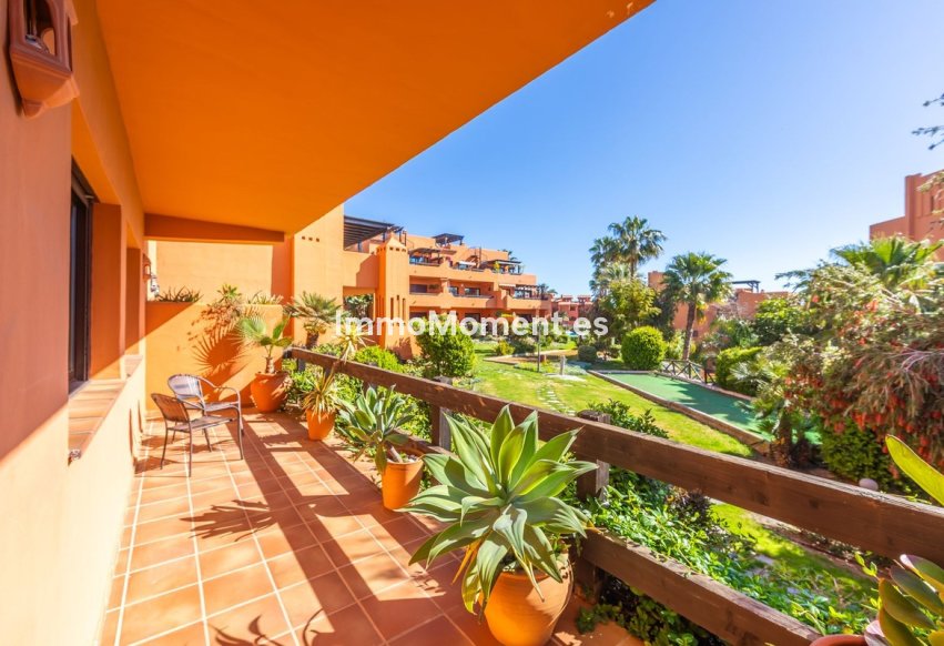 Wiederverkauf - Wohnung - Estepona  - Estepona Centro