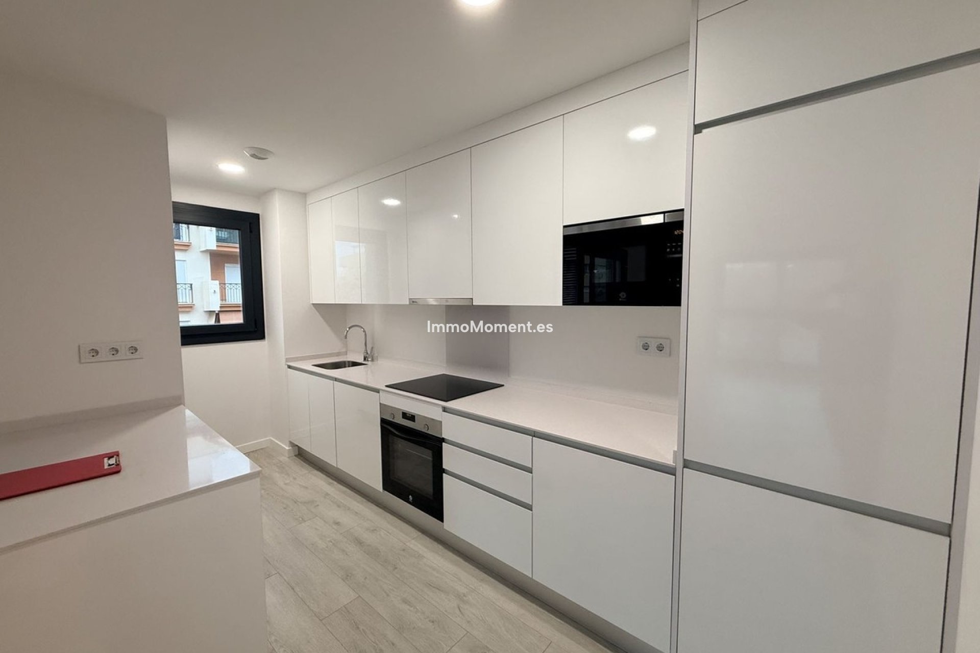 Wiederverkauf - Wohnung - Estepona  - Estepona Centro