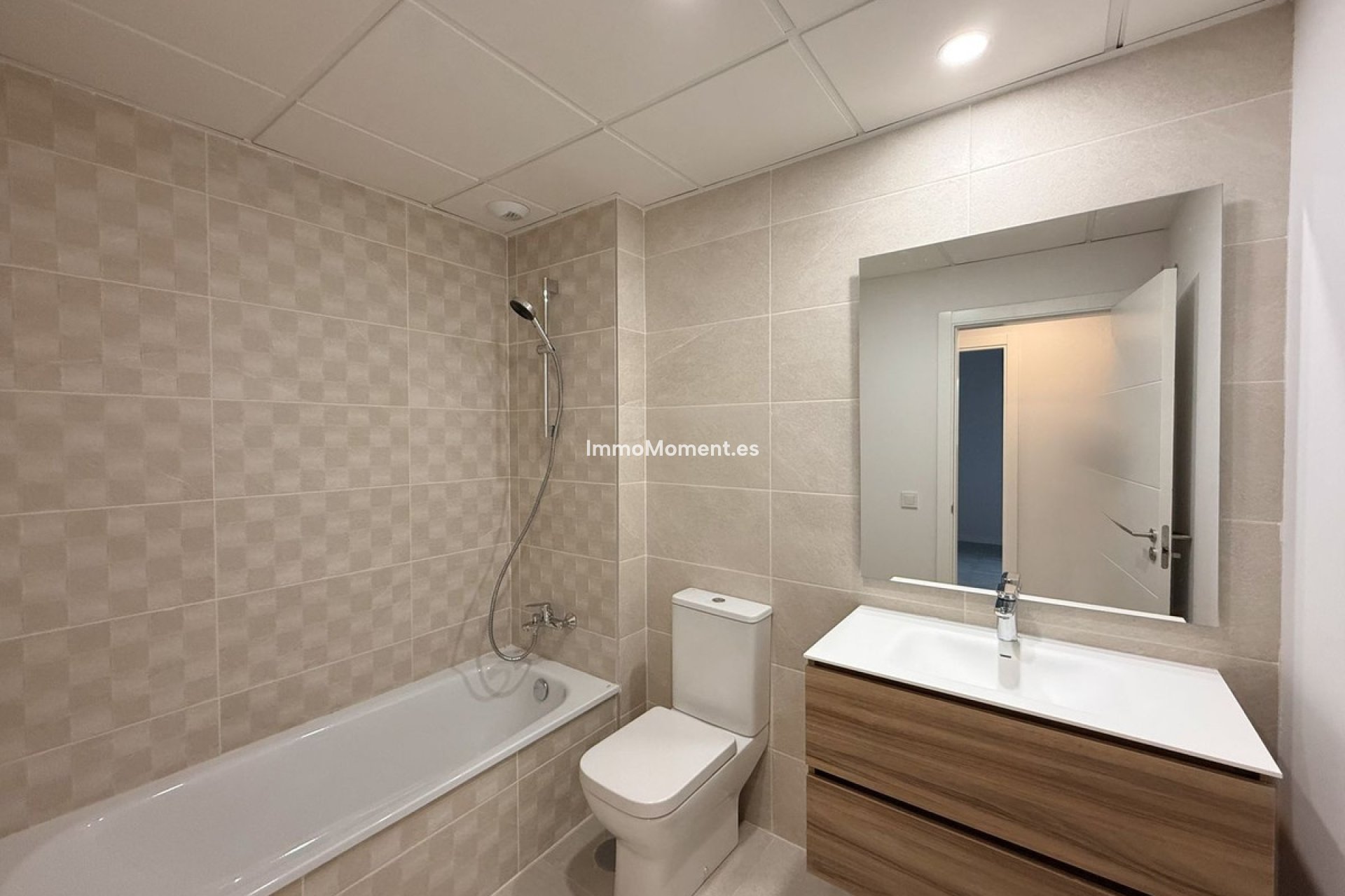 Wiederverkauf - Wohnung - Estepona  - Estepona Centro