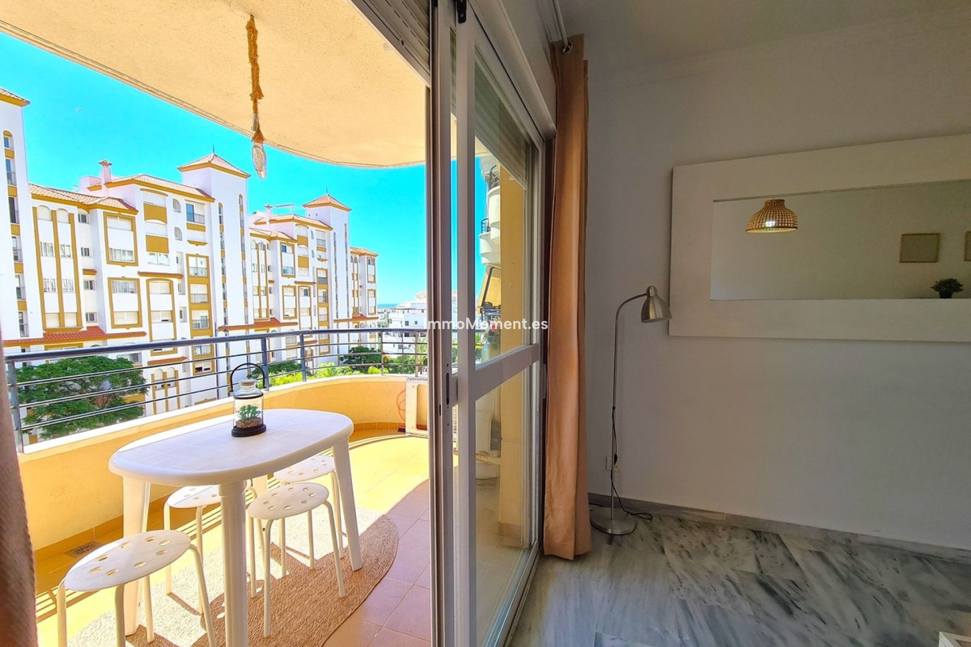 Wiederverkauf - Wohnung - Estepona  - Estepona Centro